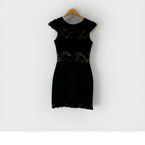Nordstrom Topshop Women’s Size 4 Cut Out Lace Body-Con Black Dress. Party.